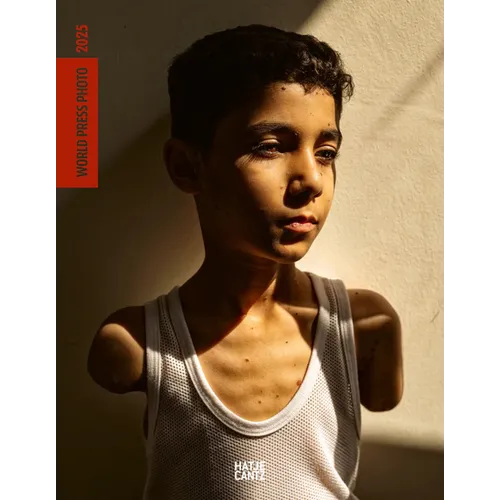 World Press Photo Yearbook 2025: English Edition