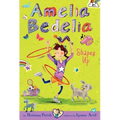 Amelia Bedelia Chapter Book #5: Amelia Bedelia Shapes Up