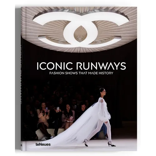 Iconic Runways: Fashion Shows That Made History