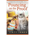 Pouncing on the Proof: A Norwegian Forest Cat Café Cozy Mystery - Book 14