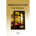 Espejos en un café
