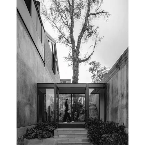 Luxury and Intimacy / Lujo E Intimidad: Ae Arquitectos 25 Years