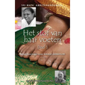 Het stof van haar voeten - Deel 1